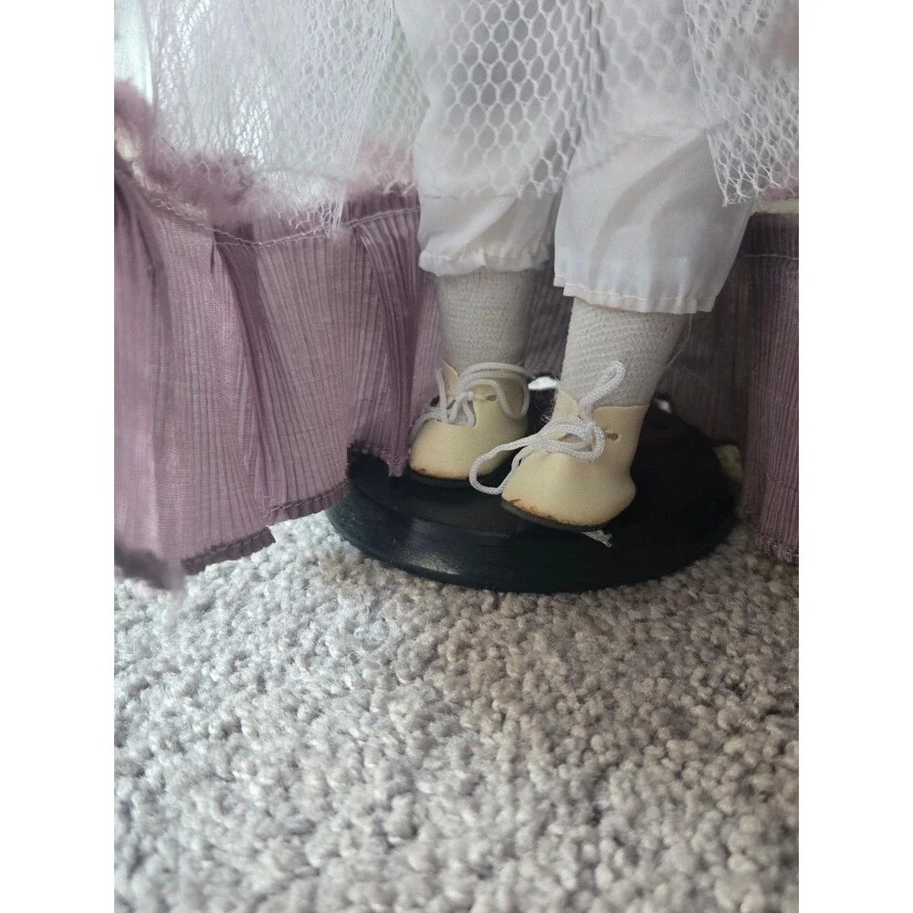 Vintage Porcelain Doll with Stuffed Cloth Body – Hand-Painted